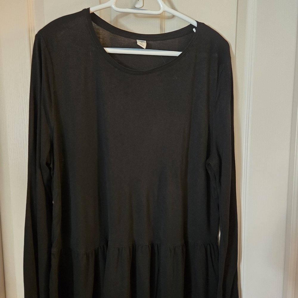 NWOT Old Navy Black Long Sleeve Top With Peplum Waist.